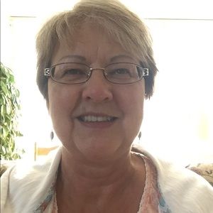 Meet your Posher, Helen